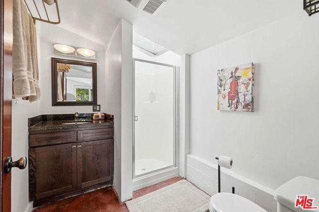 6083 Selma Avenue, Los Angeles, CA 90028