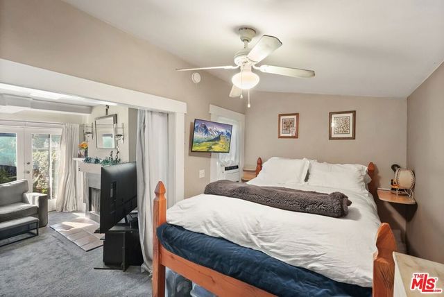 6083 Selma Avenue, Los Angeles, CA 90028