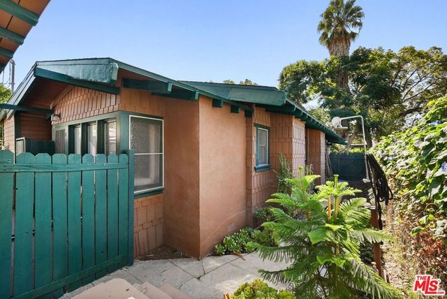 6083 Selma Avenue, Los Angeles, CA 90028