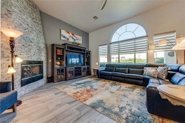 304 Nottinghill Gate, Las Vegas, NV 89145