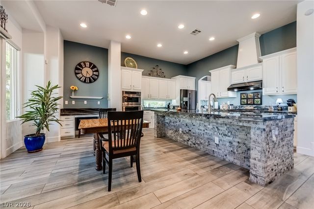 304 Nottinghill Gate, Las Vegas, NV 89145