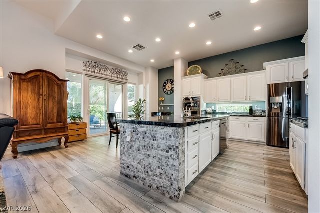 304 Nottinghill Gate, Las Vegas, NV 89145