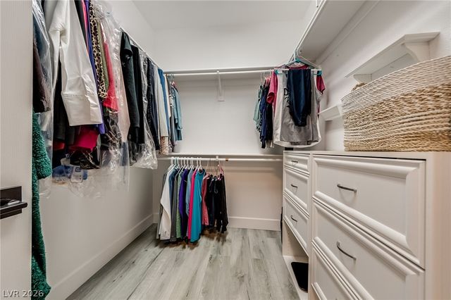 304 Nottinghill Gate, Las Vegas, NV 89145