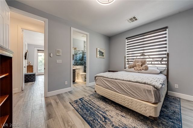 304 Nottinghill Gate, Las Vegas, NV 89145