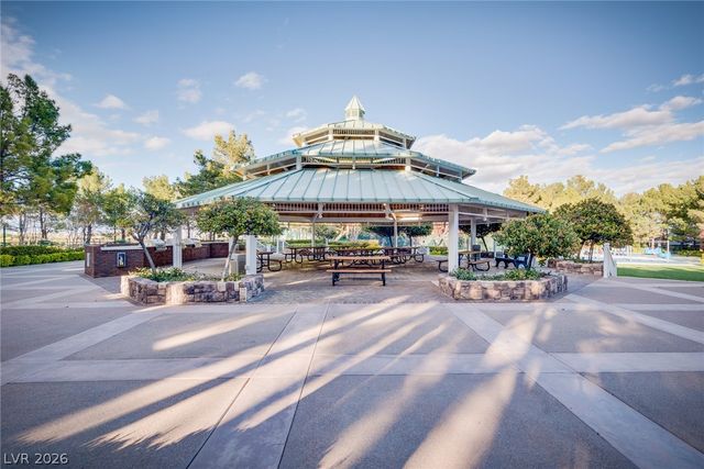 304 Nottinghill Gate, Las Vegas, NV 89145