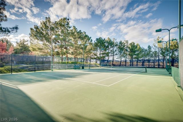 304 Nottinghill Gate, Las Vegas, NV 89145