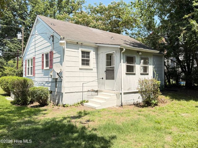 308 E Main Street, Mount Olive, NC 28365
