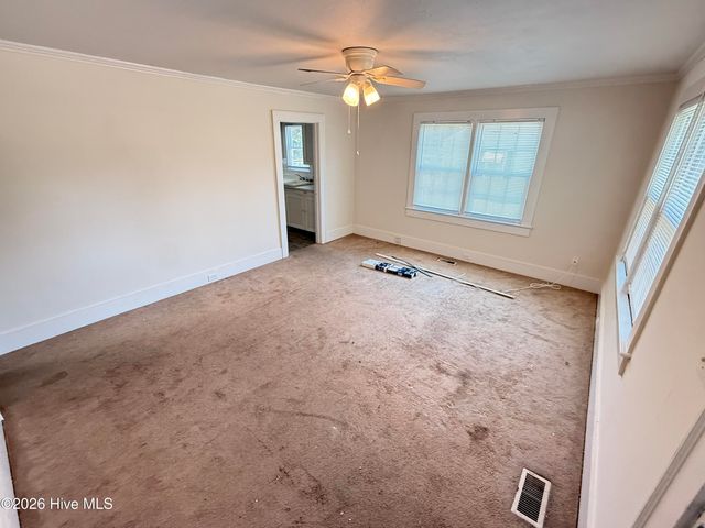 308 E Main Street, Mount Olive, NC 28365