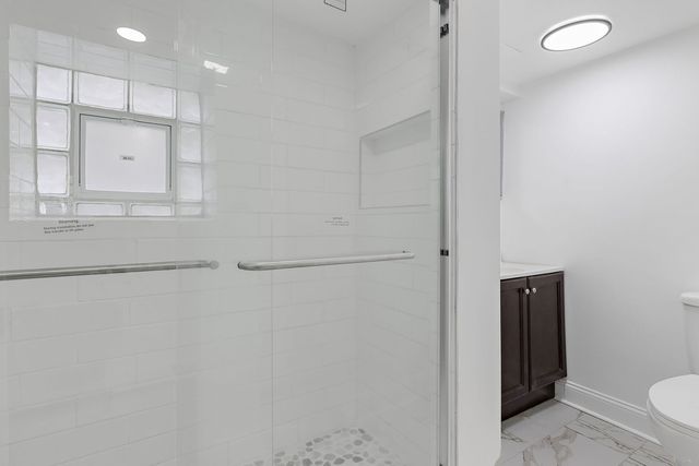 5068 W Congress Parkway, Chicago, IL 60644