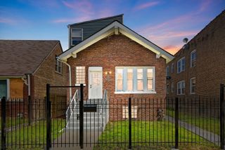 5068 W Congress Parkway, Chicago, IL 60644