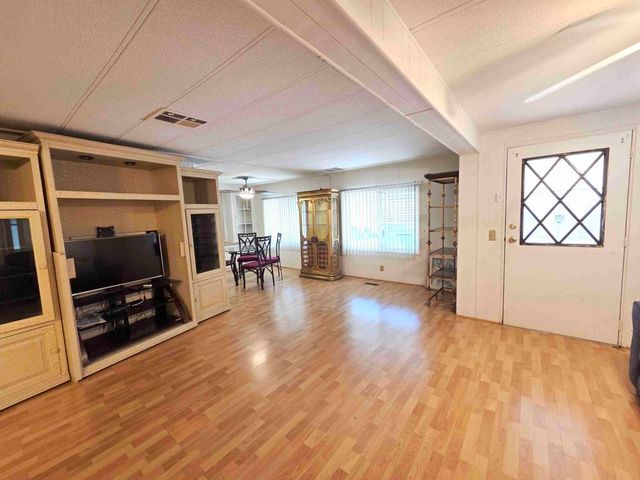 74 Oasis Drive N, Cathedral City, CA 92234