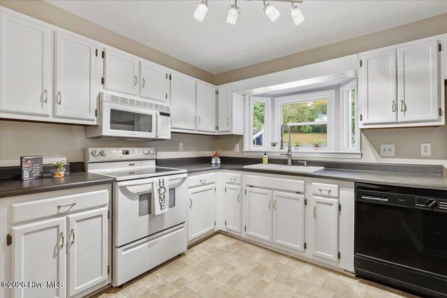 5738 Three Oaks Drive, Raleigh, NC 27612