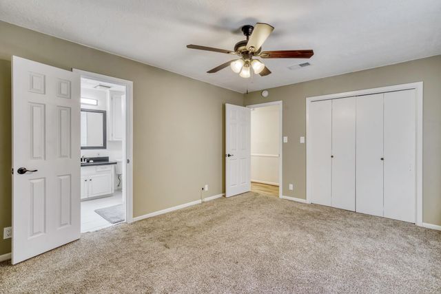 1109 S State Street, Madisonville, TX 77864