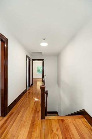 19-33 Richardson Avenue 21, Wakefield, MA 01880