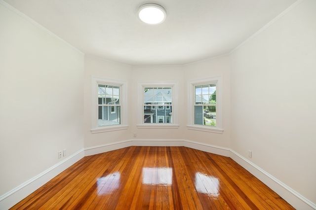 19-33 Richardson Avenue 21, Wakefield, MA 01880