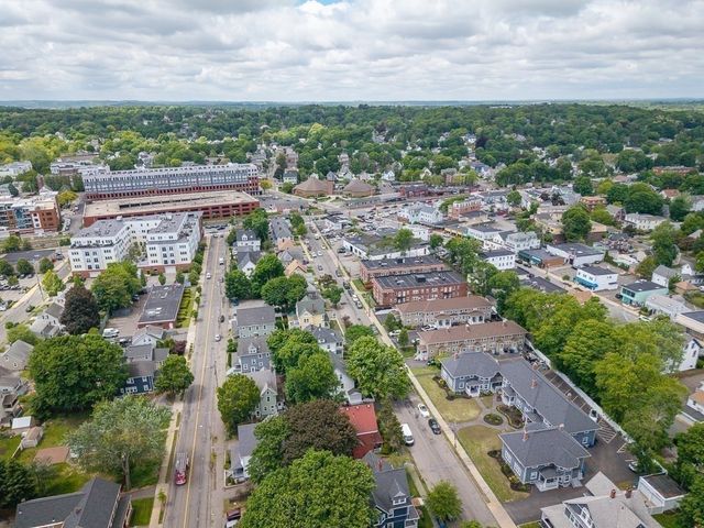 19-33 Richardson Avenue 21, Wakefield, MA 01880