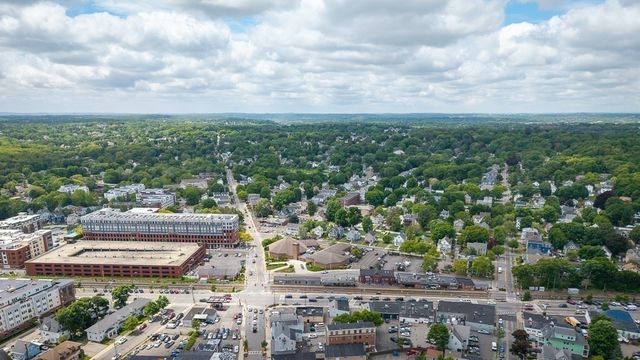 19-33 Richardson Avenue 21, Wakefield, MA 01880