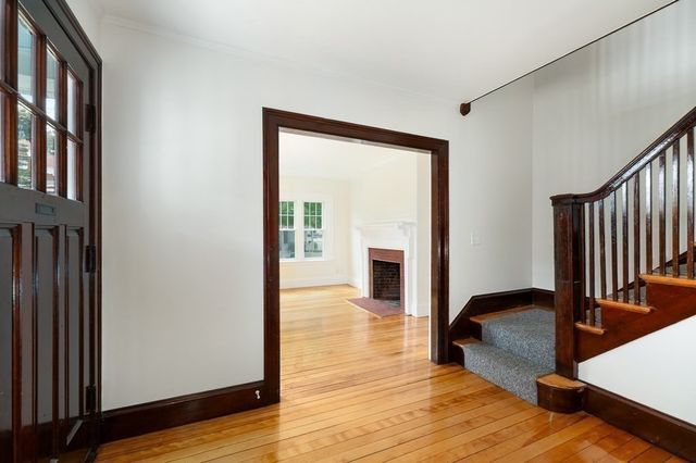 19-33 Richardson Avenue 21, Wakefield, MA 01880