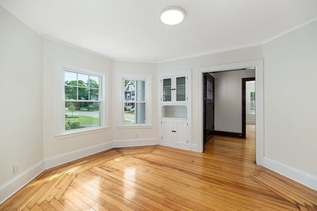 19-33 Richardson Avenue 21, Wakefield, MA 01880