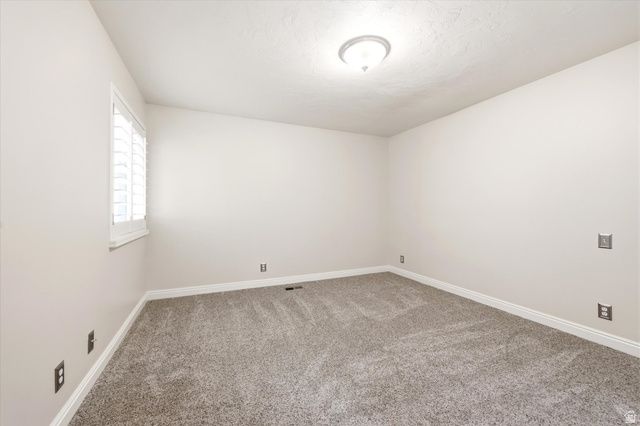 319 N 330 E, Orem, UT 84057