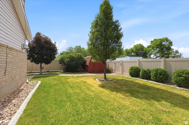 319 N 330 E, Orem, UT 84057