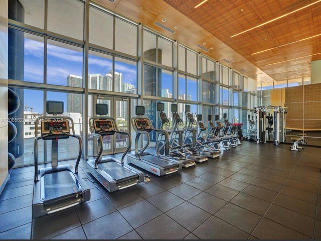 3470 E Coast Avenue H2409, Miami, FL 33137