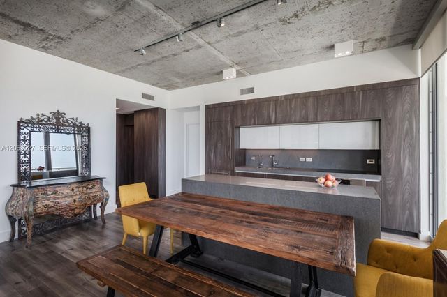 3470 E Coast Avenue H2409, Miami, FL 33137