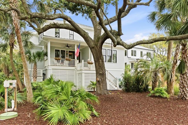 8 29th Avenue, Isle Of Palms, SC 29451