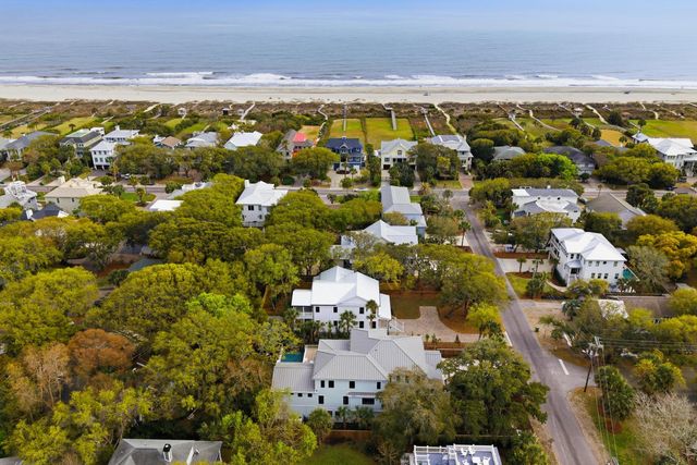 8 29th Avenue, Isle Of Palms, SC 29451