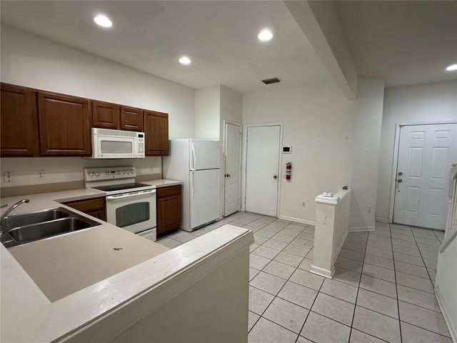 4871 POND RIDGE DRIVE, Riverview, FL 33578