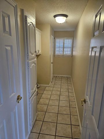 500 Mustang Court, Lavon, TX 75166