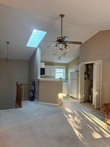 105 Bradford Commons Ln 105, Braintree, MA 02184