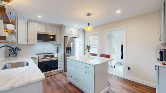 12 Avon Street, Concord, NH 03301