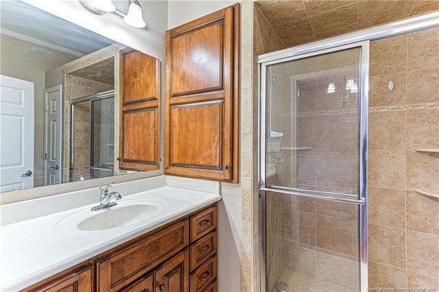 6831 Uppingham Road, Fayetteville, NC 28306