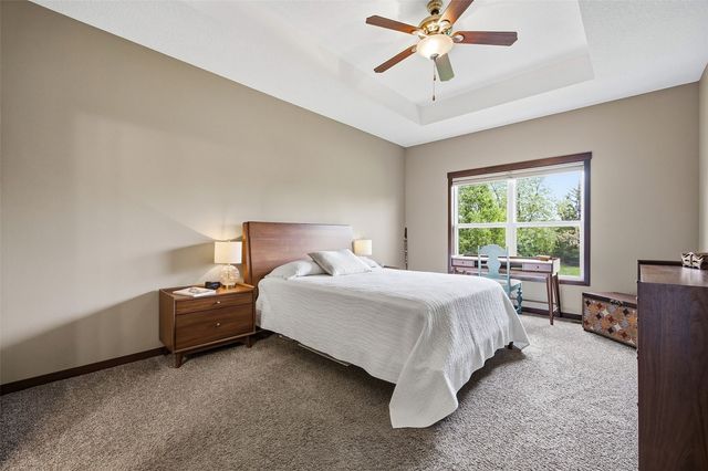 513 Majestic Oak, Solon, IA 52333