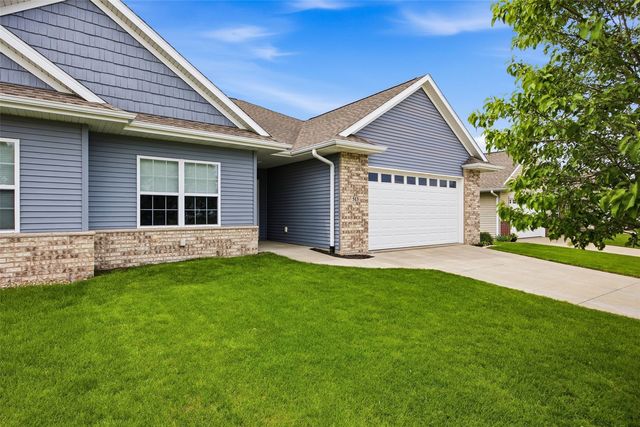 513 Majestic Oak, Solon, IA 52333