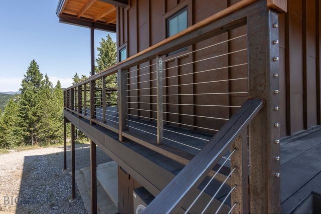 3096 Woodchuck Road, Bozeman, MT 59715