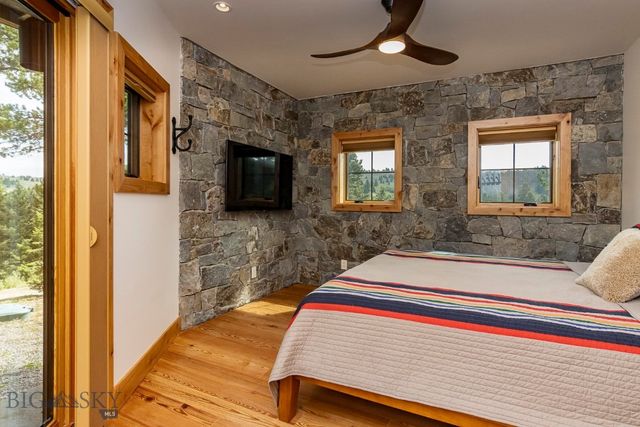 3096 Woodchuck Road, Bozeman, MT 59715