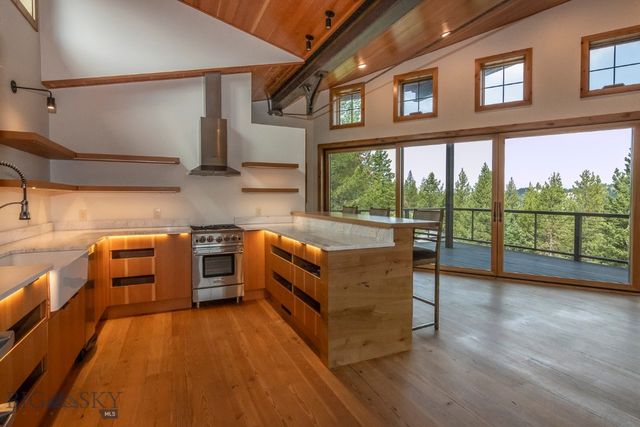 3096 Woodchuck Road, Bozeman, MT 59715