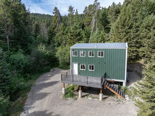 3096 Woodchuck Road, Bozeman, MT 59715