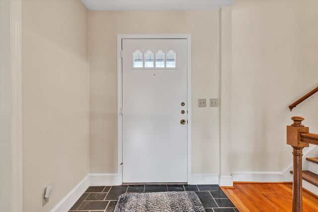 10596 Lee Hwy, Fincastle, VA 24090