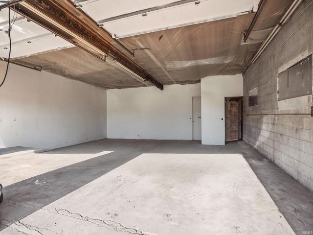 1327 W Main Street, Fort Wayne, IN 46808