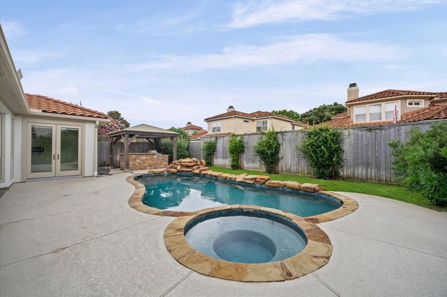 14227 Flower Creek Lane, Houston, TX 77077