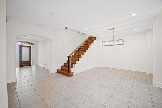 14227 Flower Creek Lane, Houston, TX 77077