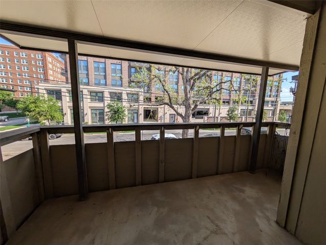 2921 Shelby Avenue, Dallas, TX 75219