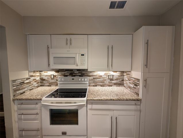 2921 Shelby Avenue, Dallas, TX 75219