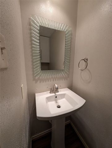 2921 Shelby Avenue, Dallas, TX 75219