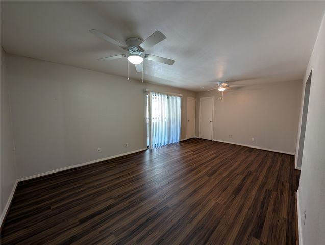 2921 Shelby Avenue, Dallas, TX 75219