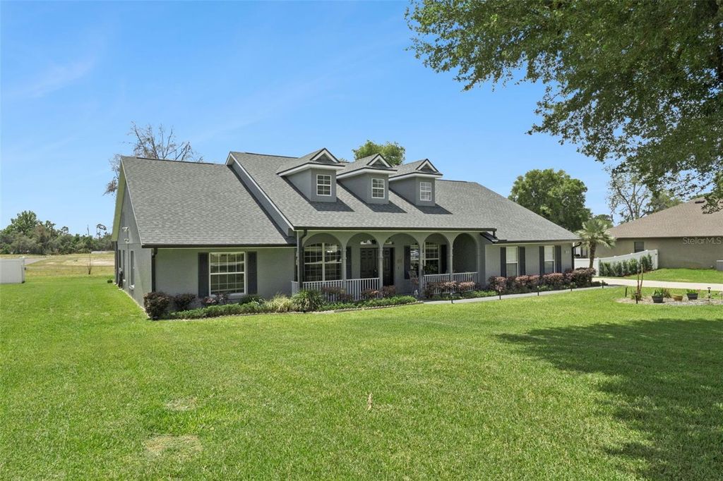 Image 2 of property listing at 31038 FAIRVISTA DRIVE, Tavares, FL 32778