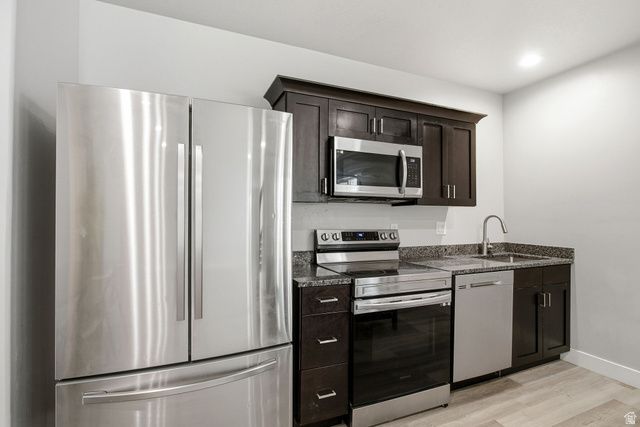 7926 N BRISTLECONE RD, Eagle Mountain, UT 84005